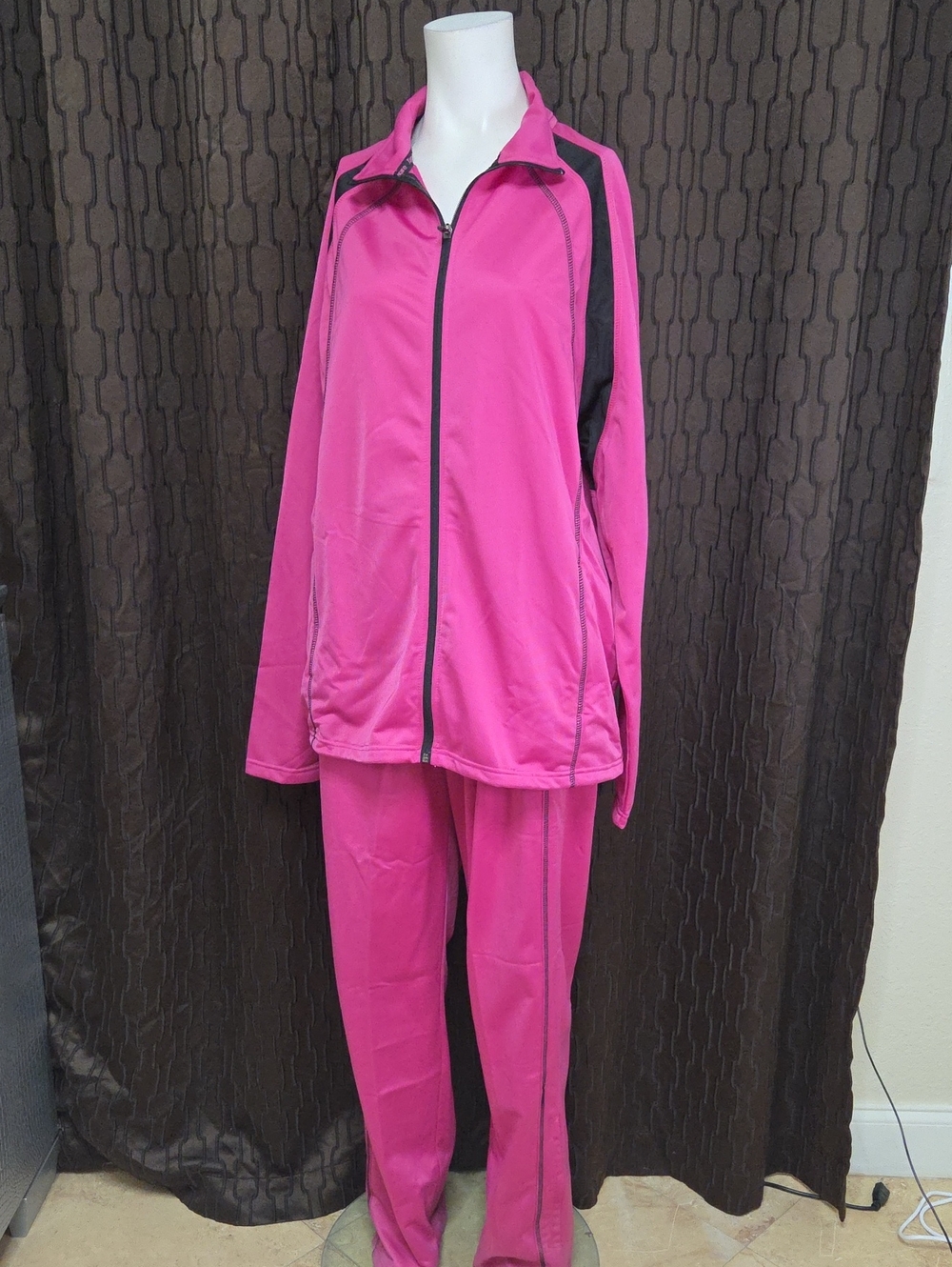 Vintage Tupperware Branded Neon Pink & Black Tracksuit Jogging Suit Set.